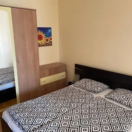 Apartments Apartman Obzor